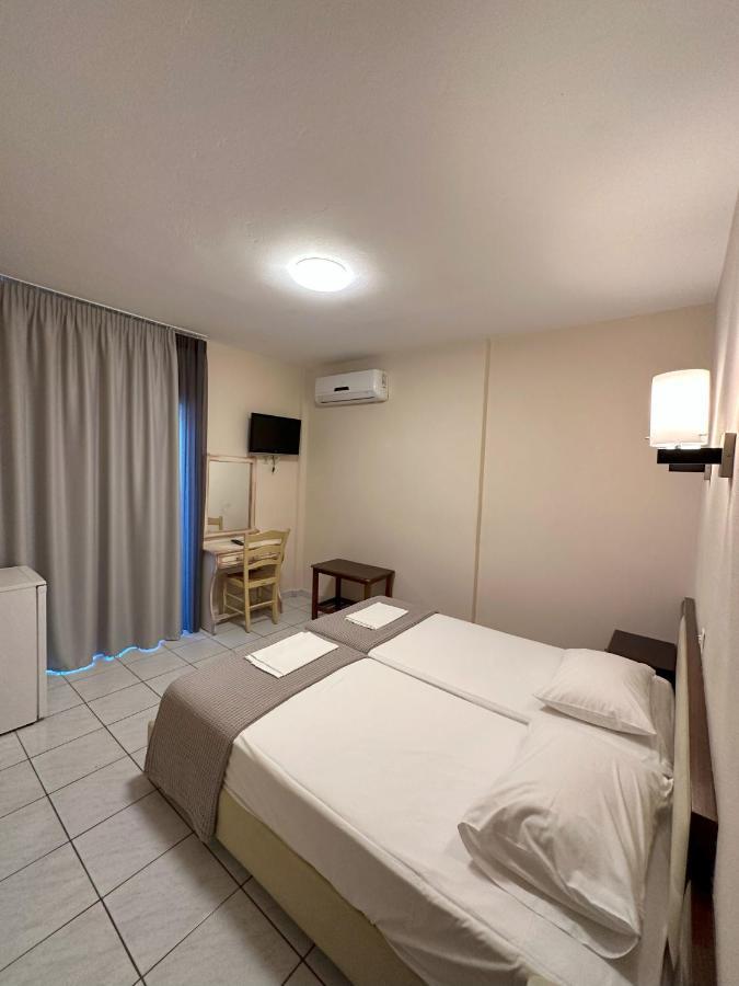 Hotel Afrodite Neoi Poroi Exteriör bild