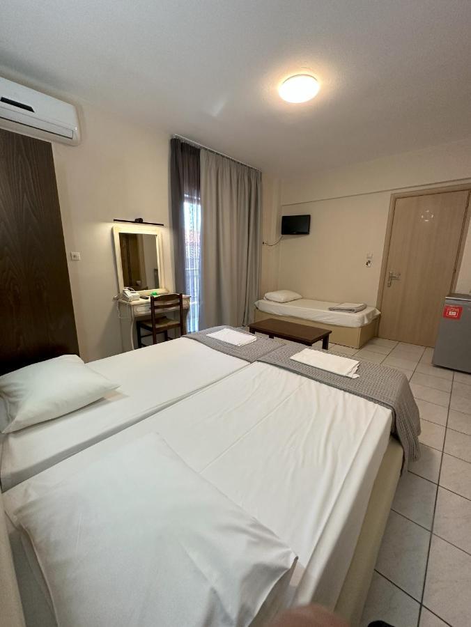 Hotel Afrodite Neoi Poroi Exteriör bild